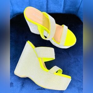 Shoe Dazzle Bright Yellow and Silver Wedge Sandals